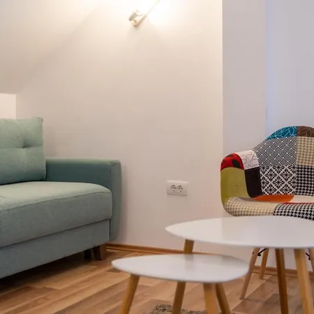 Apartment Zova Raj *