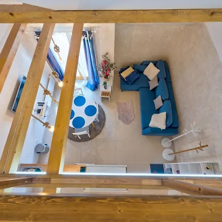 Apartment Zova Raj *